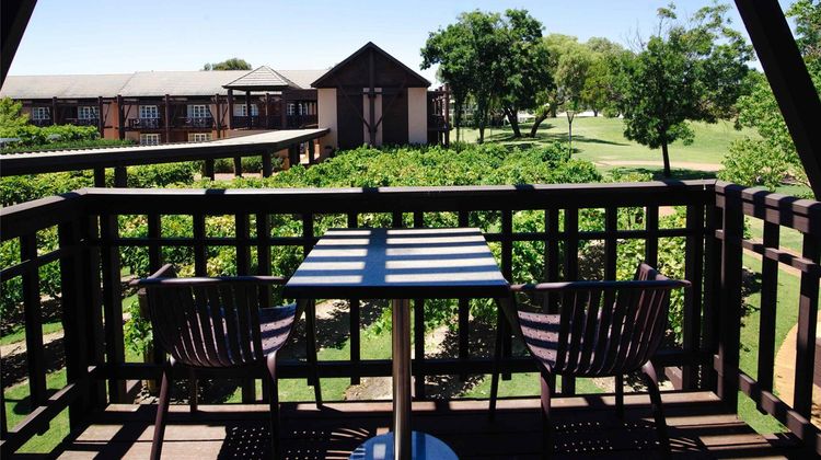 Novotel Swan Valley Vines Resort Hotel Exterior