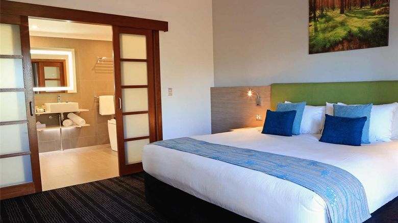 <b>Novotel Swan Valley Vines Resort Hotel Room</b>. Images powered by <a href="https://iceportal.shijigroup.com/" title="IcePortal" target="_blank">IcePortal</a>.