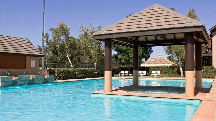 Novotel Swan Valley Vines Resort Hotel Pool