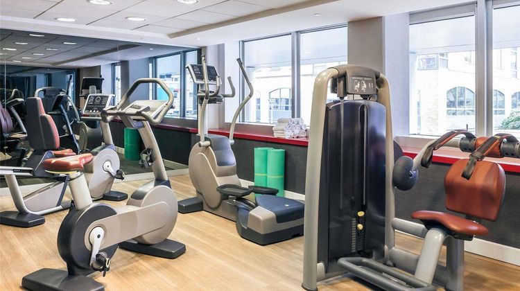Mercure Paris La Defense Grande Arche Health