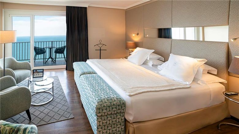 <b>Mercure Monte Igueldo Hotel Room</b>. Images powered by <a href="https://iceportal.shijigroup.com/" title="IcePortal" target="_blank">IcePortal</a>.