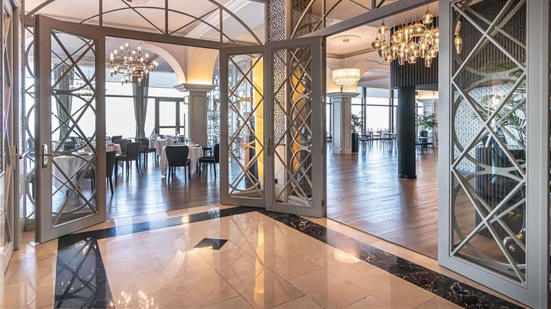 <b>Mercure Monte Igueldo Hotel Restaurant</b>. Images powered by <a href="https://iceportal.shijigroup.com/" title="IcePortal" target="_blank">IcePortal</a>.