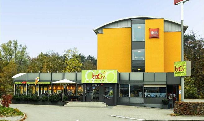 Hotel iBis Adliswil Exterior