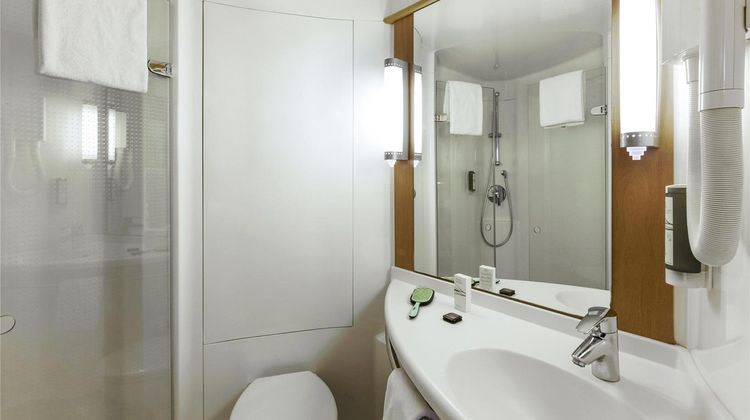 Hotel iBis Adliswil Room