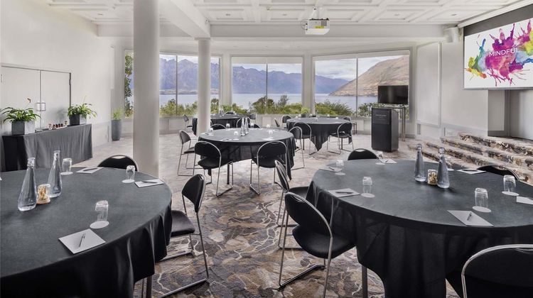 Mercure Resort Queenstown Meeting