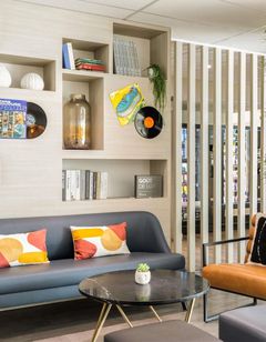 Ibis Paris Porte de Montruel