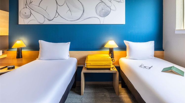 Ibis Paris Porte de Montruel Room