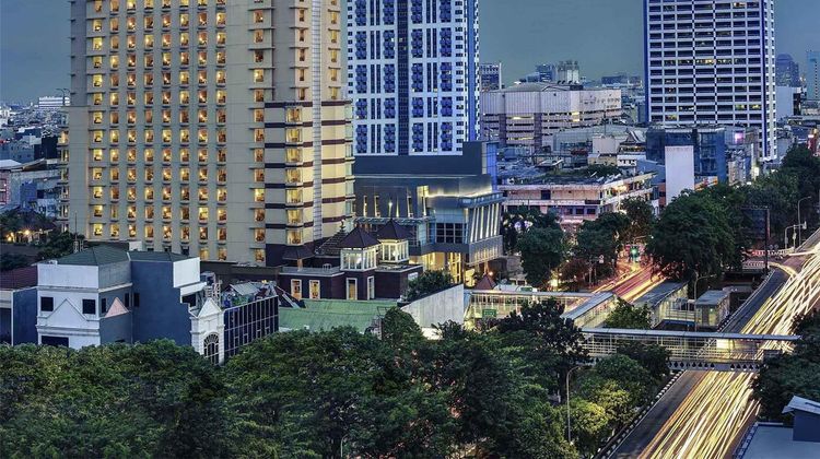 Mercure Jakarta Kota Exterior
