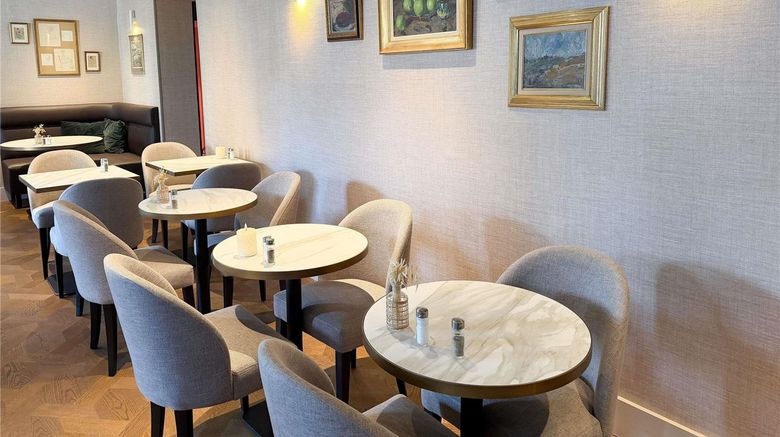 <b>Mercure Hotel Place de Bretagne Restaurant</b>. Images powered by <a href="https://iceportal.shijigroup.com/" title="IcePortal" target="_blank">IcePortal</a>.