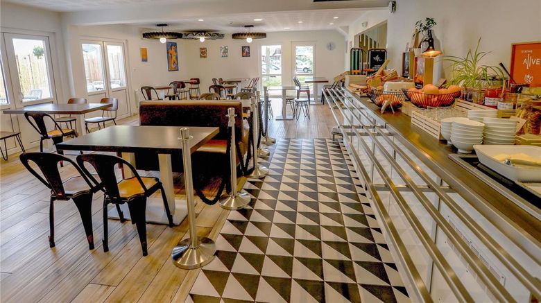 <b>Ibis Haguenau Strasbourg Nord Restaurant</b>. Images powered by <a href="https://iceportal.shijigroup.com/" title="IcePortal" target="_blank">IcePortal</a>.