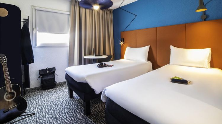 Ibis Paris Porte de Bercy Room