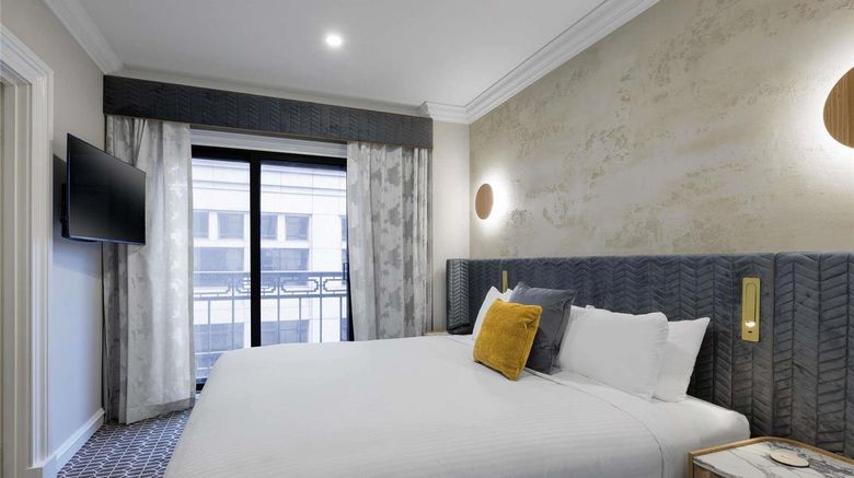 <b>The Sebel Flinders Lane Room</b>. Images powered by <a href="https://iceportal.shijigroup.com/" title="IcePortal" target="_blank">IcePortal</a>.