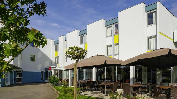 Ibis Hotel Longwy Exterior