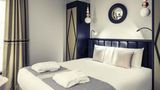 <b>Mercure Paris Wagram Arc De Triomphe Room</b>. Images powered by <a href="https://iceportal.shijigroup.com/" title="IcePortal" target="_blank">IcePortal</a>.