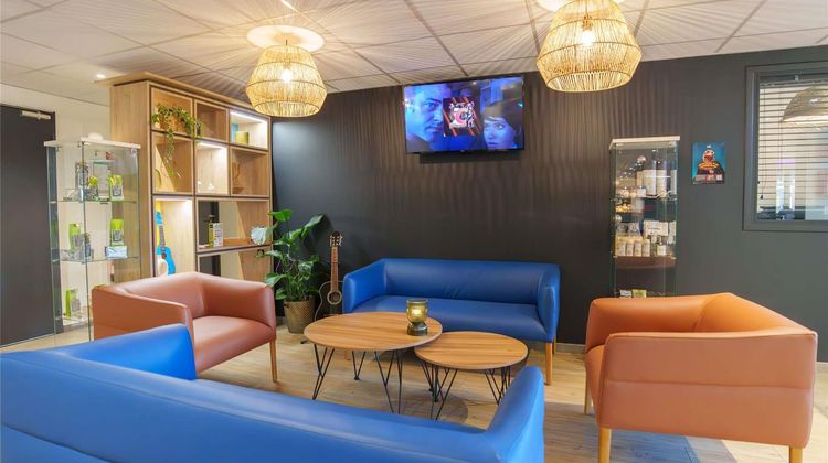 Ibis Hotel Laon Exterior