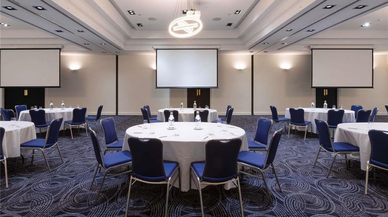 <b>Novotel Glen Waverley Meeting</b>. Images powered by <a href="https://iceportal.shijigroup.com/" title="IcePortal" target="_blank">IcePortal</a>.