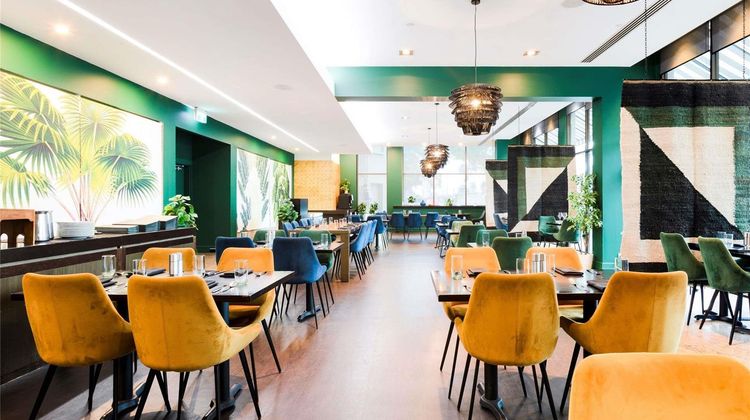 Novotel Glen Waverley Restaurant