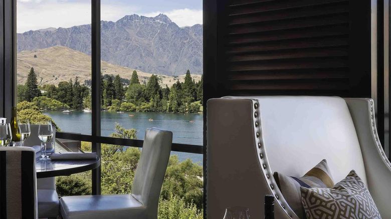 <b>Hotel St Moritz Restaurant</b>. Images powered by <a href="https://iceportal.shijigroup.com/" title="IcePortal" target="_blank">IcePortal</a>.