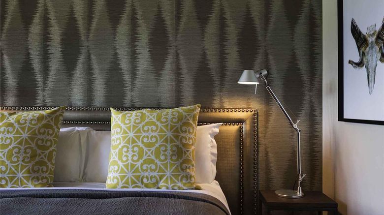 <b>Hotel St Moritz Room</b>. Images powered by <a href="https://iceportal.shijigroup.com/" title="IcePortal" target="_blank">IcePortal</a>.