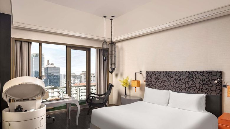 <b>Sofitel Saigon Plaza Room</b>. Images powered by <a href="https://iceportal.shijigroup.com/" title="IcePortal" target="_blank">IcePortal</a>.