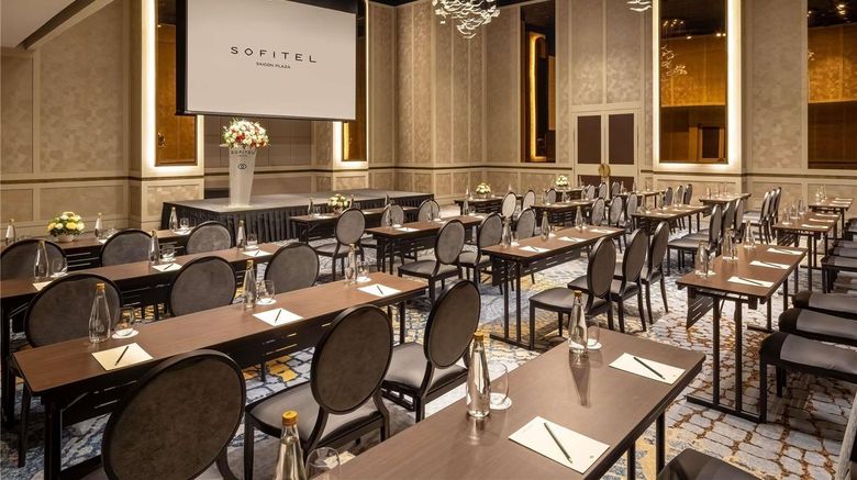 <b>Sofitel Saigon Plaza Meeting</b>. Images powered by <a href="https://iceportal.shijigroup.com/" title="IcePortal" target="_blank">IcePortal</a>.