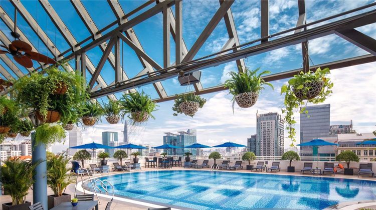 Sofitel Saigon Plaza Pool