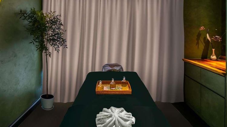Sofitel Saigon Plaza Spa