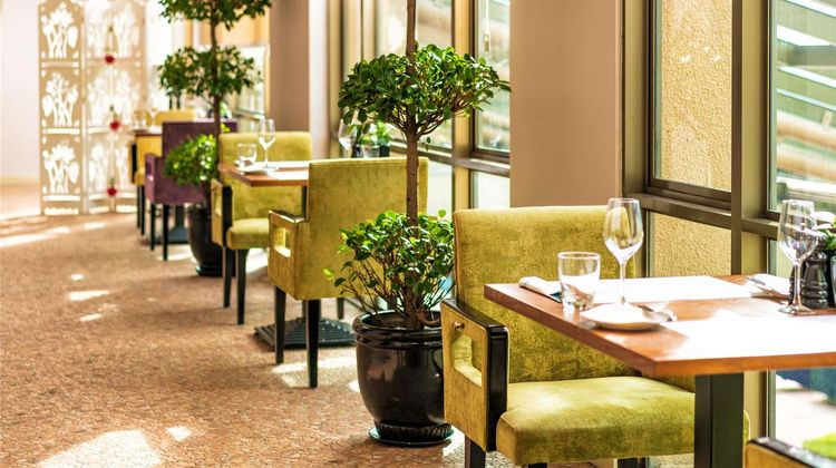 Sofitel Saigon Plaza Restaurant