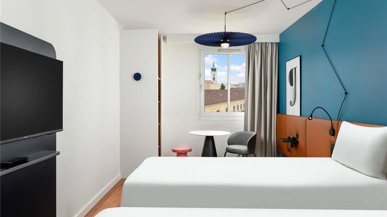 <b>Ibis Budapest Centrum Room</b>. Images powered by <a href="https://iceportal.shijigroup.com/" title="IcePortal" target="_blank">IcePortal</a>.