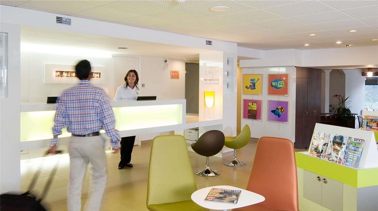 Ibis Styles Bordeaux Airport Exterior