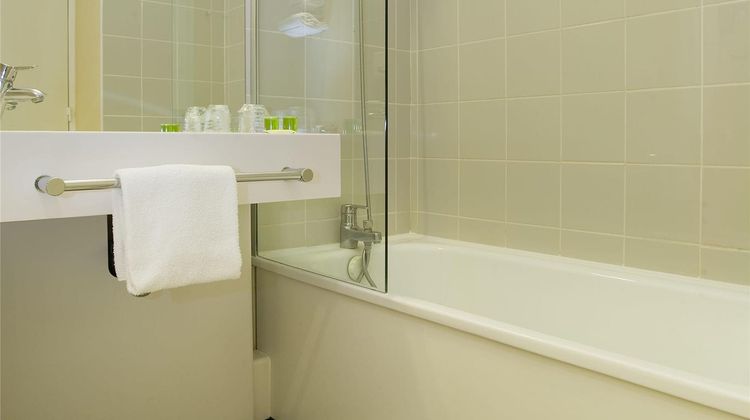 Ibis Styles Bordeaux Airport Room