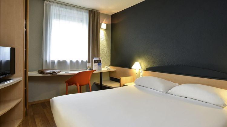 Ibis Charleroi Centre Gare Room