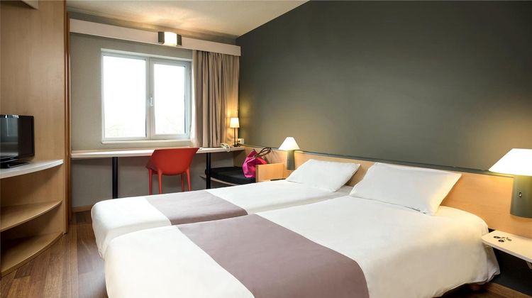 Ibis Charleroi Centre Gare Room