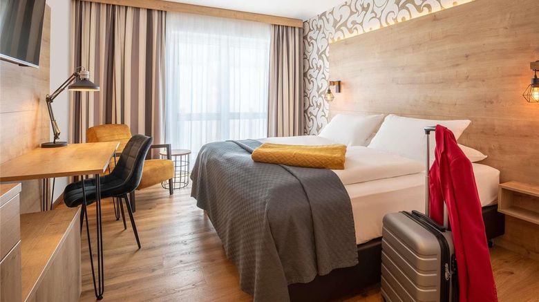 <b>Mercure Bad Oeynhausen Room</b>. Images powered by <a href="https://iceportal.shijigroup.com/" title="IcePortal" target="_blank">IcePortal</a>.