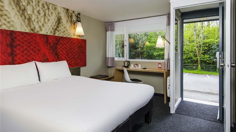 <b>Ibis Plymouth Room</b>. Images powered by <a href="https://iceportal.shijigroup.com/" title="IcePortal" target="_blank">IcePortal</a>.