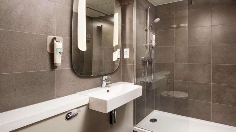 <b>Ibis Coventry South Whitley Room</b>. Images powered by <a href="https://iceportal.shijigroup.com/" title="IcePortal" target="_blank">IcePortal</a>.