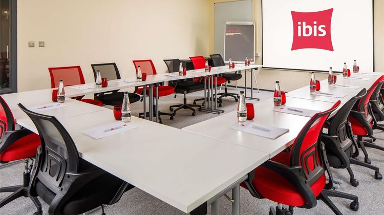 Ibis Coventry South Whitley Meeting