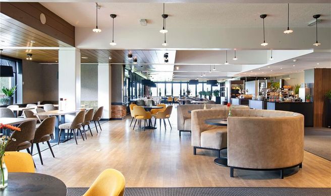 Mercure Hotel Zwolle Exterior