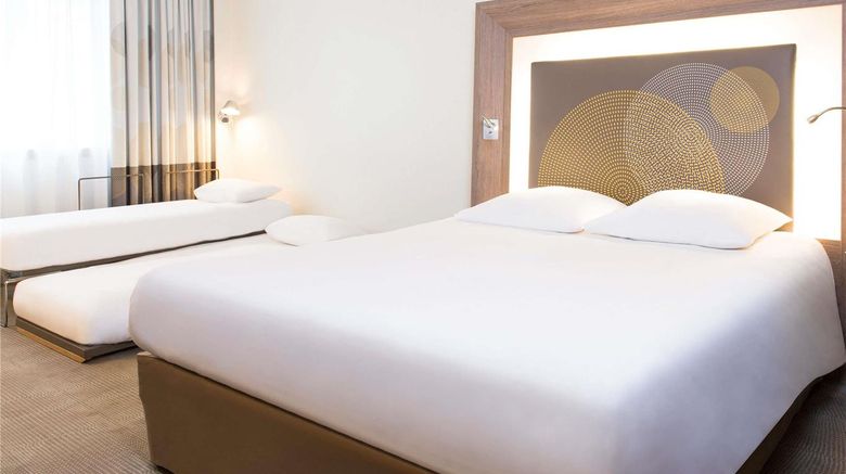 <b>Novotel Brussels Center Tour Noire Room</b>. Images powered by <a href="https://iceportal.shijigroup.com/" title="IcePortal" target="_blank">IcePortal</a>.