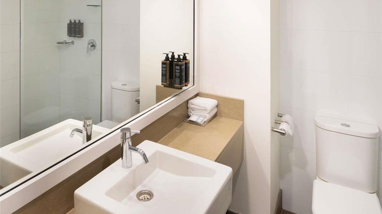 Mercure Sydney Parramatta Room