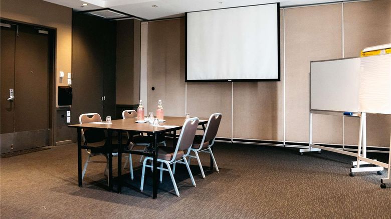 <b>Mercure Sydney Parramatta Meeting</b>. Images powered by <a href="https://iceportal.shijigroup.com/" title="IcePortal" target="_blank">IcePortal</a>.