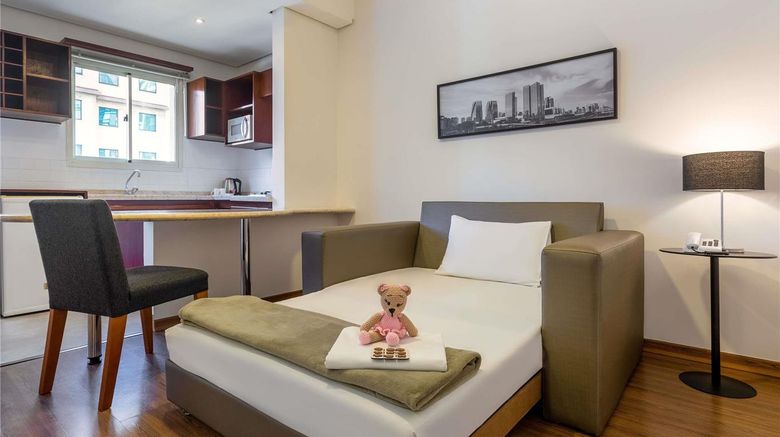 <b>Mercure Sao Paulo Funchal hotel Suite</b>. Images powered by <a href="https://iceportal.shijigroup.com/" title="IcePortal" target="_blank">IcePortal</a>.