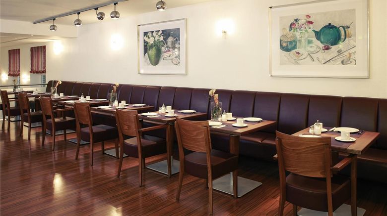 <b>Mercure Hotel am Entenfang Hannover Restaurant</b>. Images powered by <a href="https://iceportal.shijigroup.com/" title="IcePortal" target="_blank">IcePortal</a>.