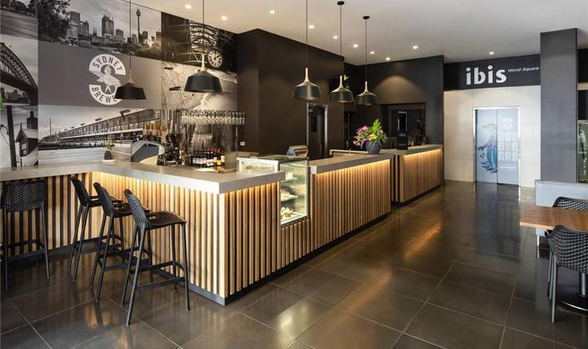 Ibis Sydney World Square Exterior