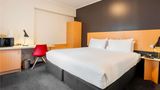 Ibis Sydney World Square Exterior