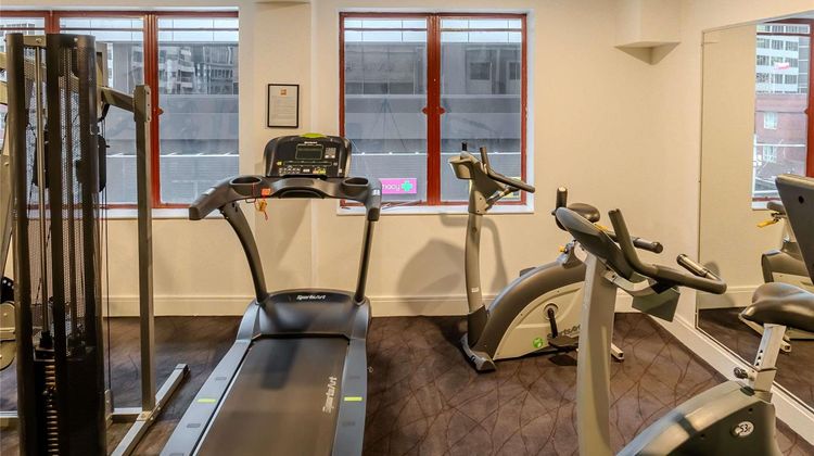 Ibis Sydney World Square Health
