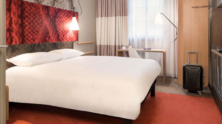 <b>Ibis Geneve Centre Gare Room</b>. Images powered by <a href="https://iceportal.shijigroup.com/" title="IcePortal" target="_blank">IcePortal</a>.