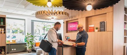 Ibis Geneve Centre Gare Exterior