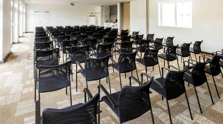 Ibis Cherbourg Meeting