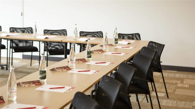 Ibis Cherbourg Meeting